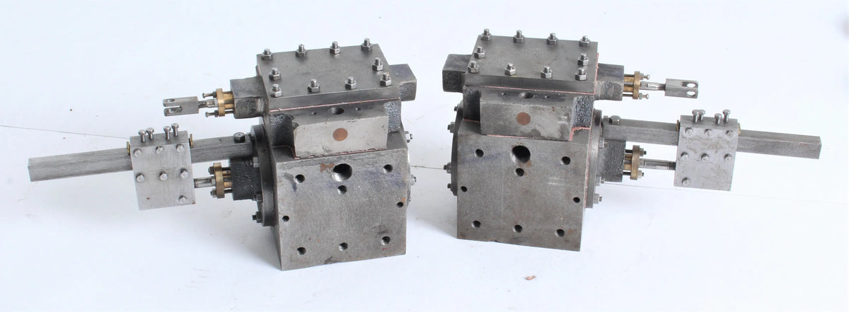 3 1/2 inch gauge "Sweet Violet" 0-4-0ST machined cylinders & wheels