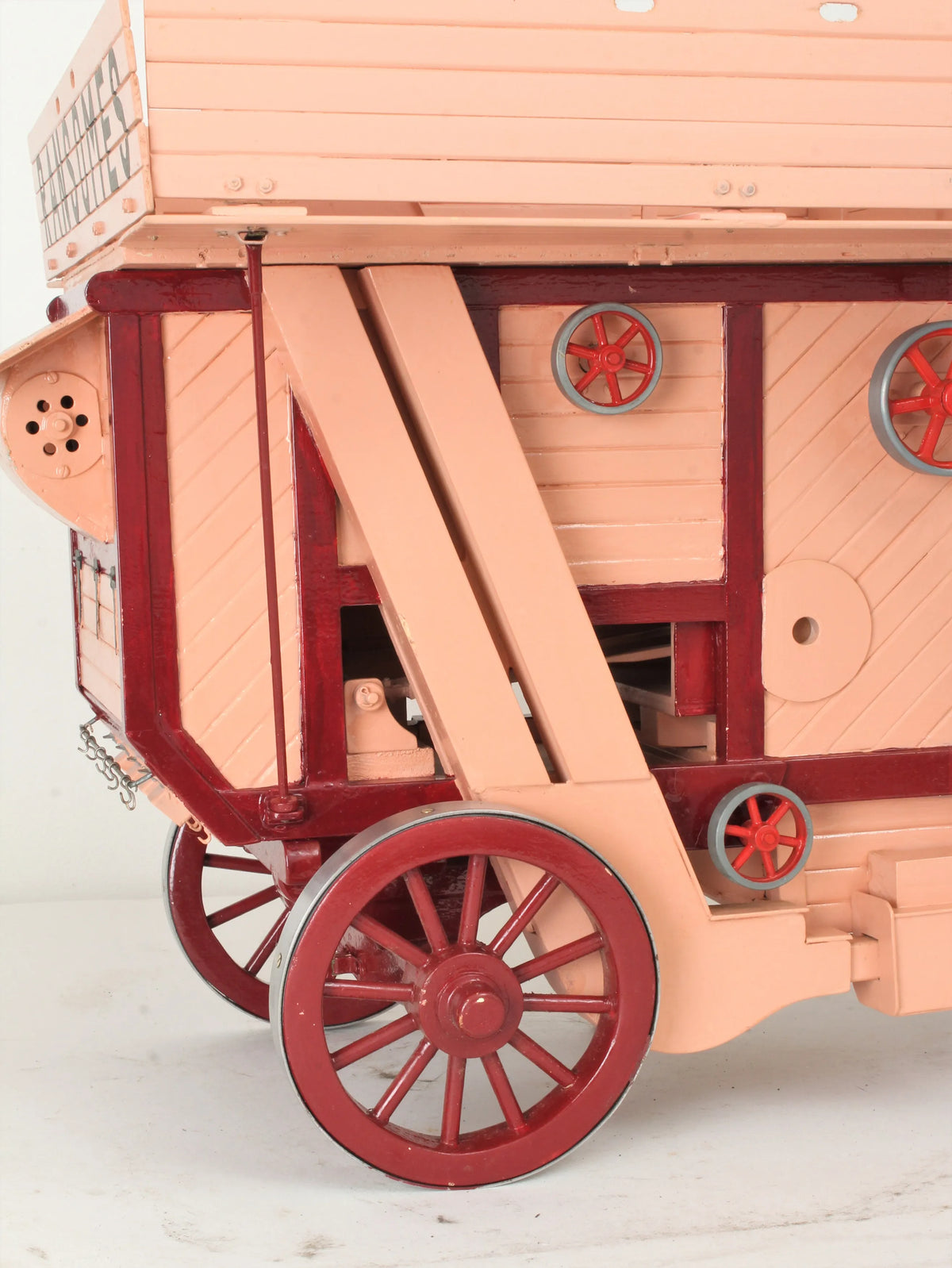 1 1/2 inch scale threshing drum