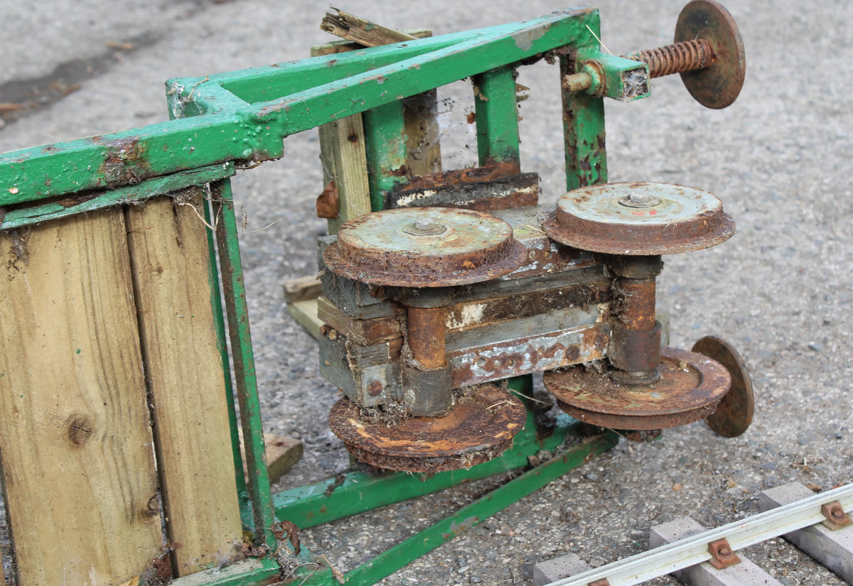 5 inch gauge well wagon