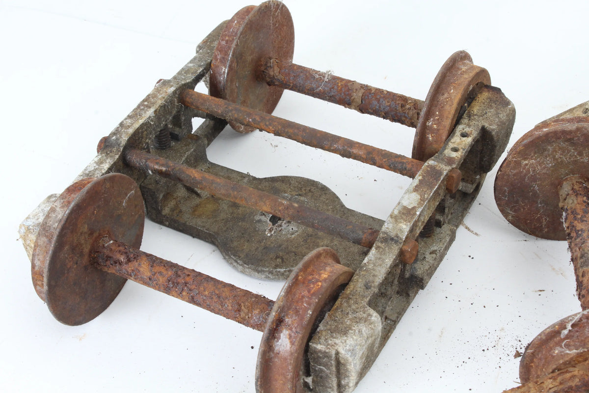 Pair of 5 inch bogies