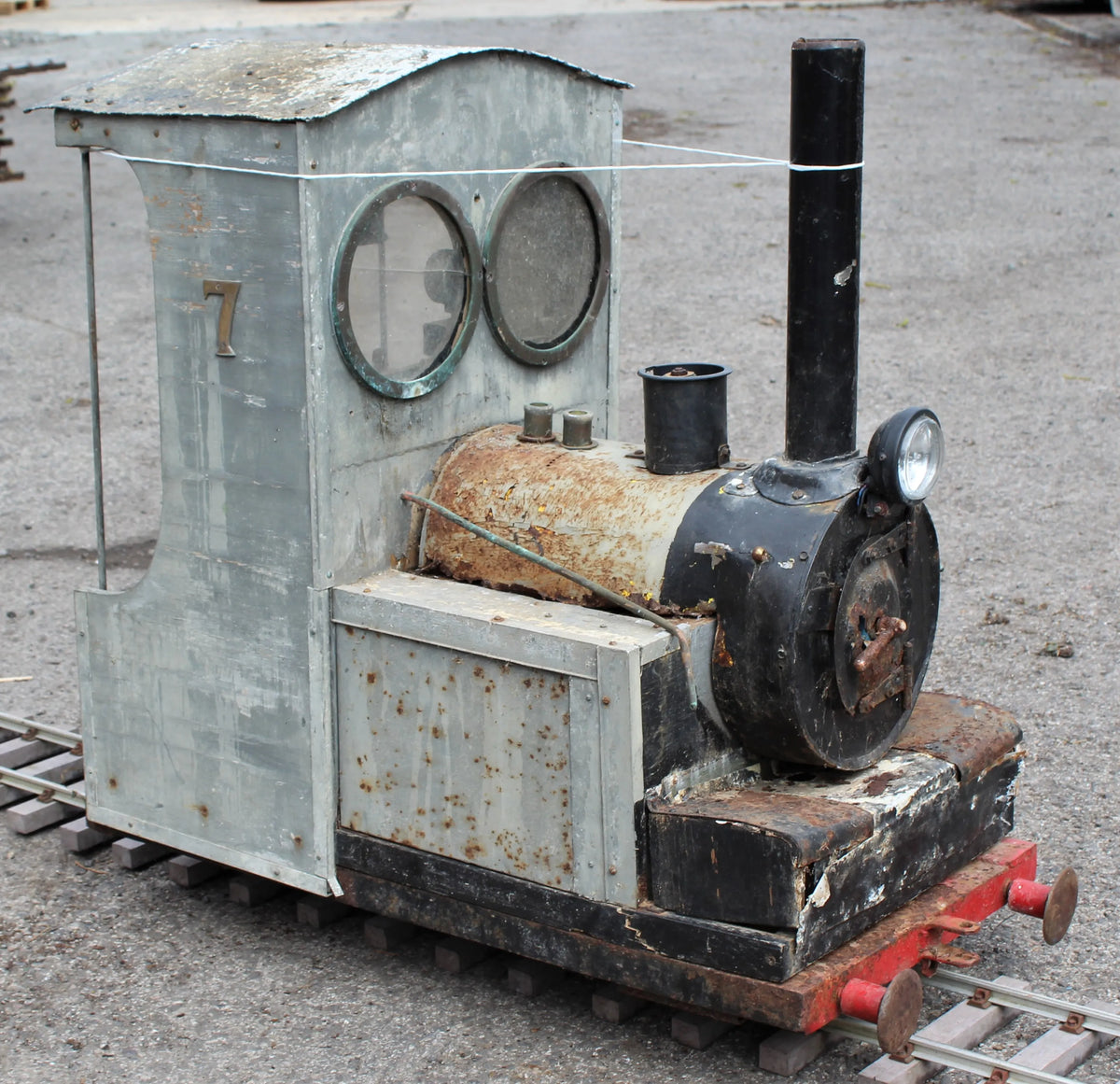5 inch narrow gauge steam outline locomotive