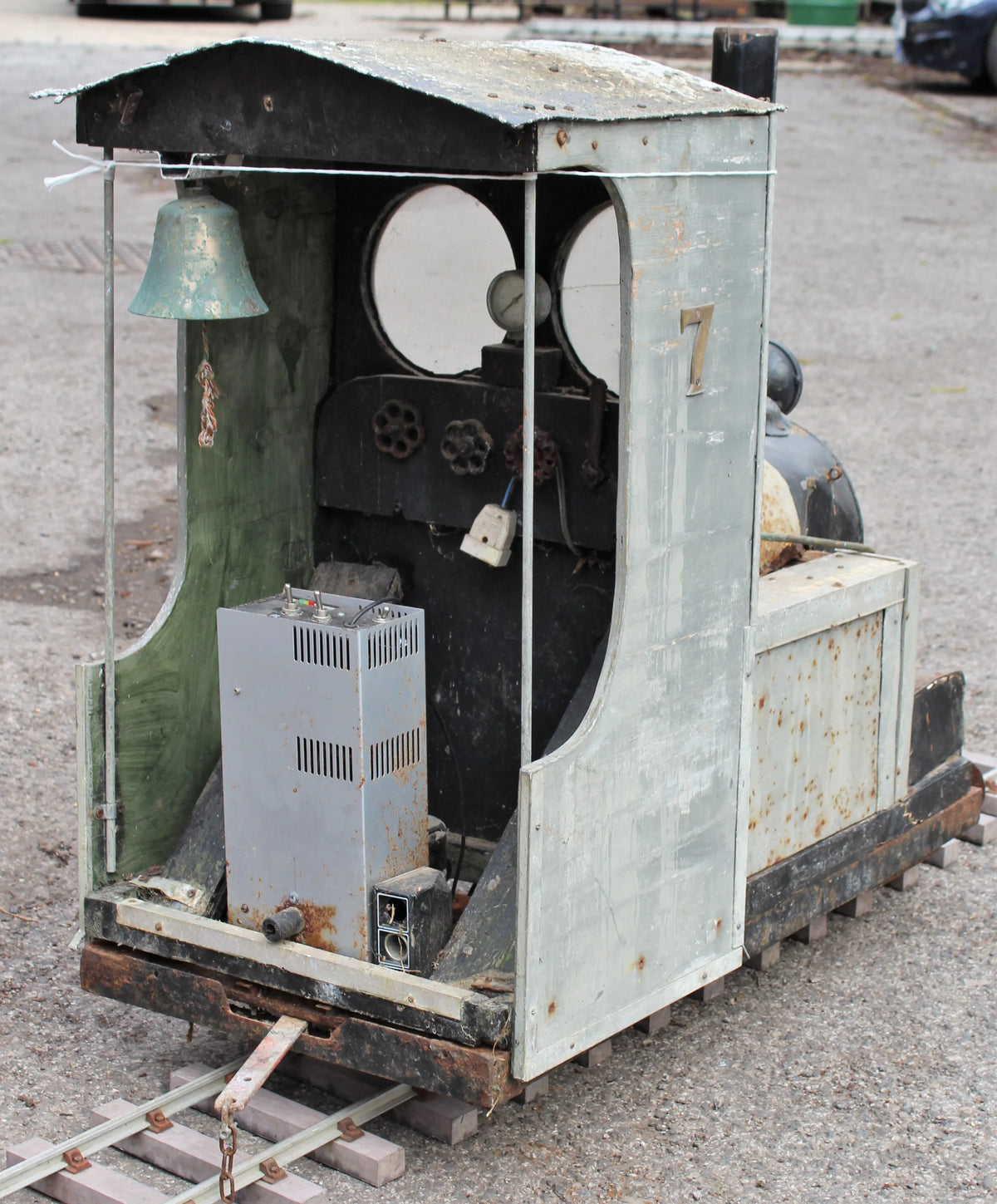 5 inch narrow gauge steam outline locomotive