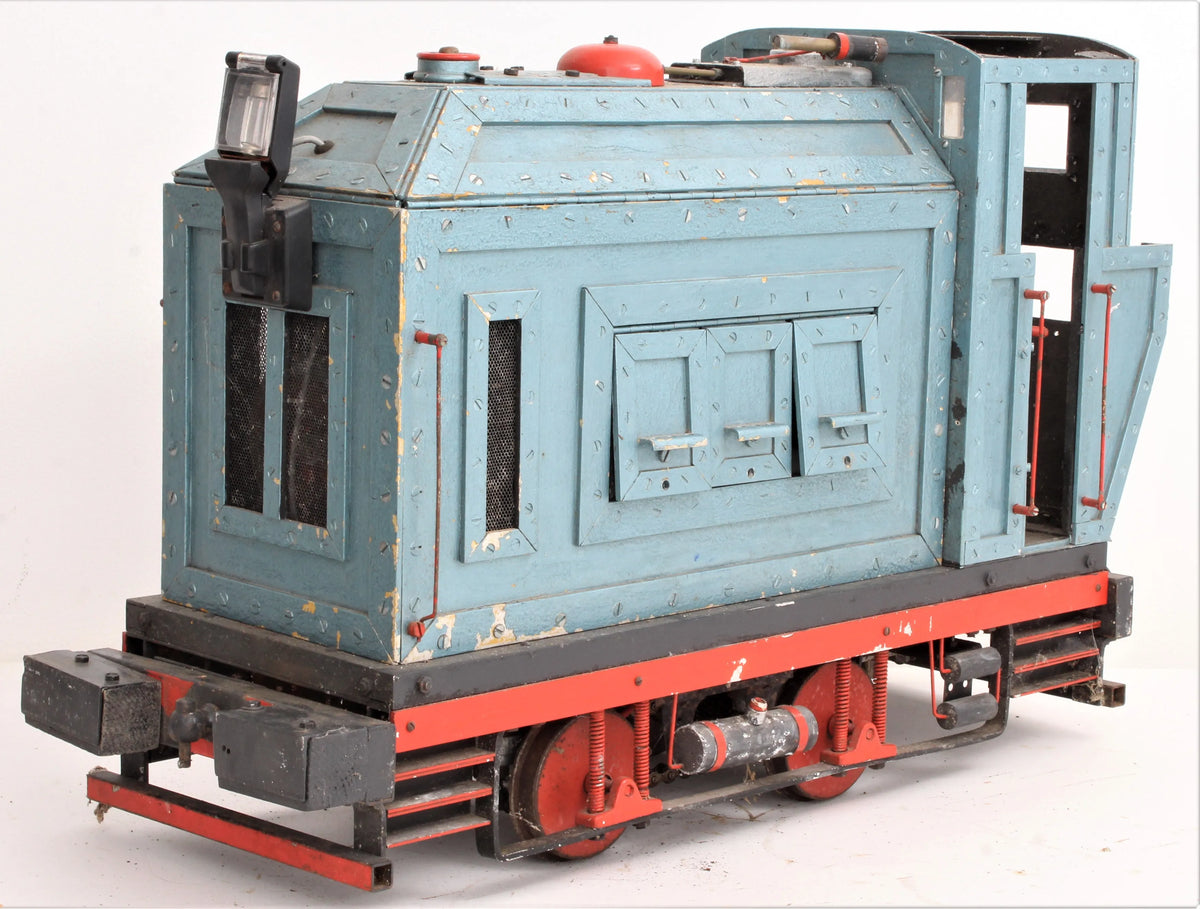 5 inch gauge battery-electric 0-4-0 shunter