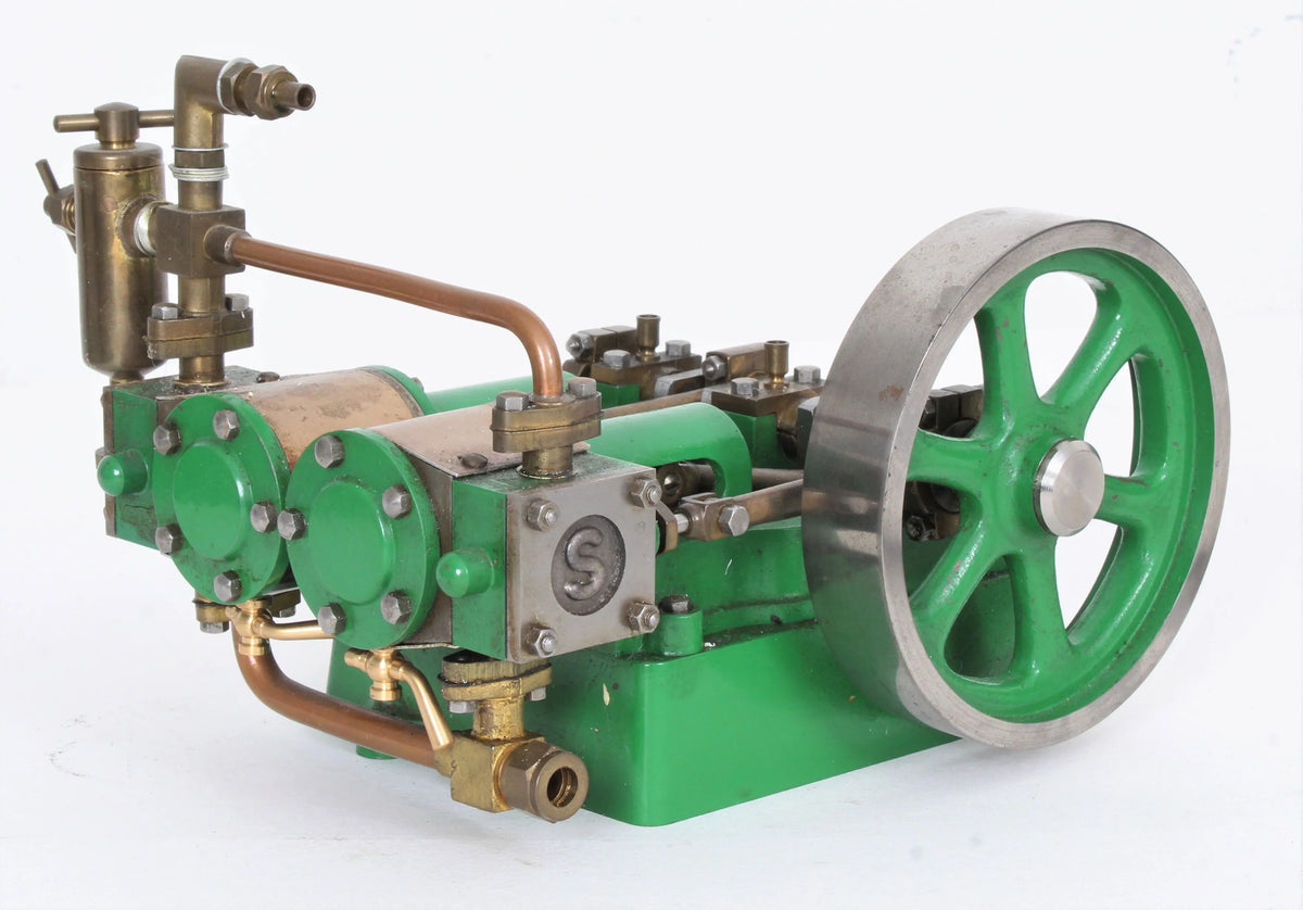 Stuart "Score" mill engine with displacement lubricator