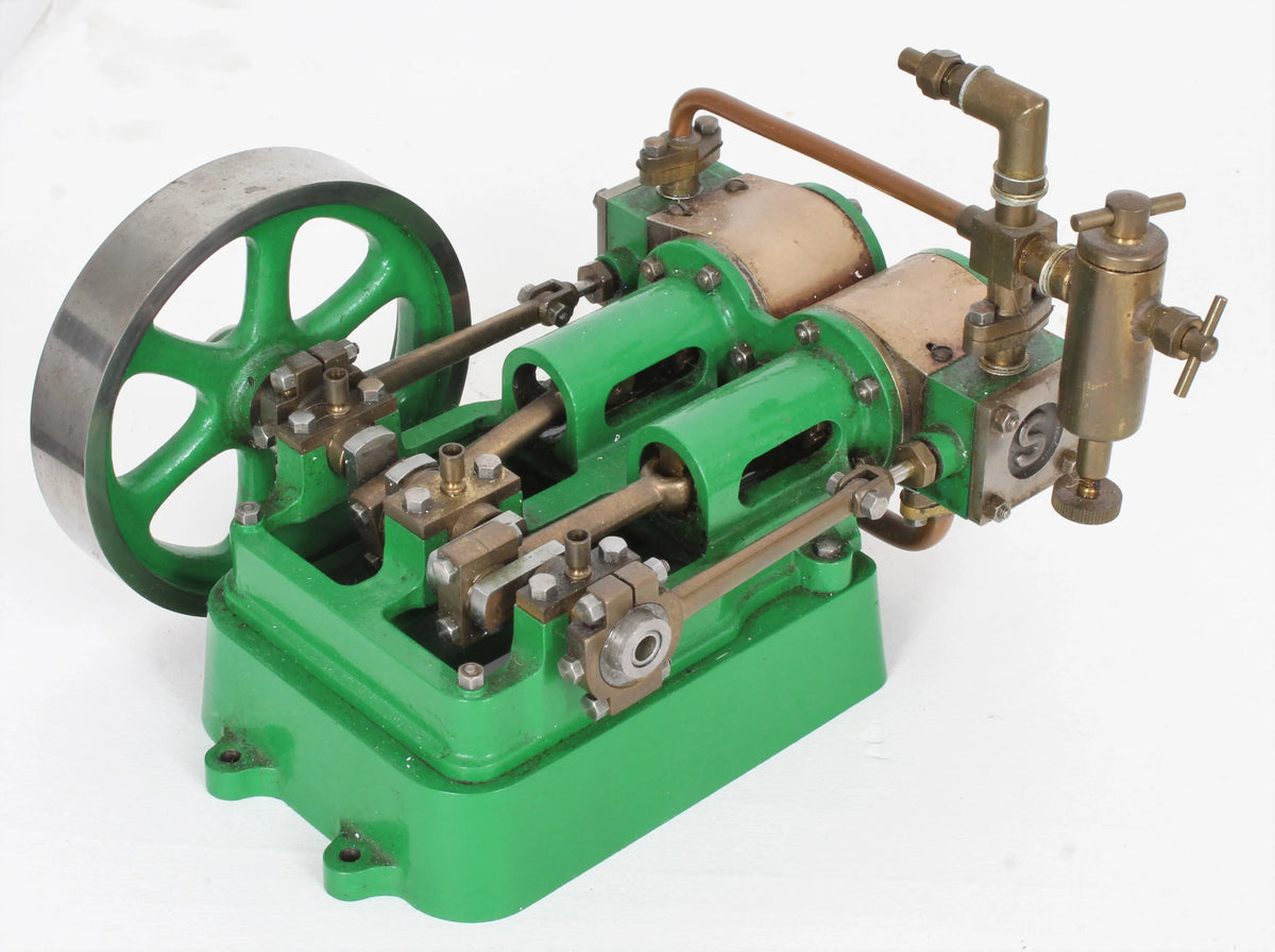 Stuart "Score" mill engine with displacement lubricator