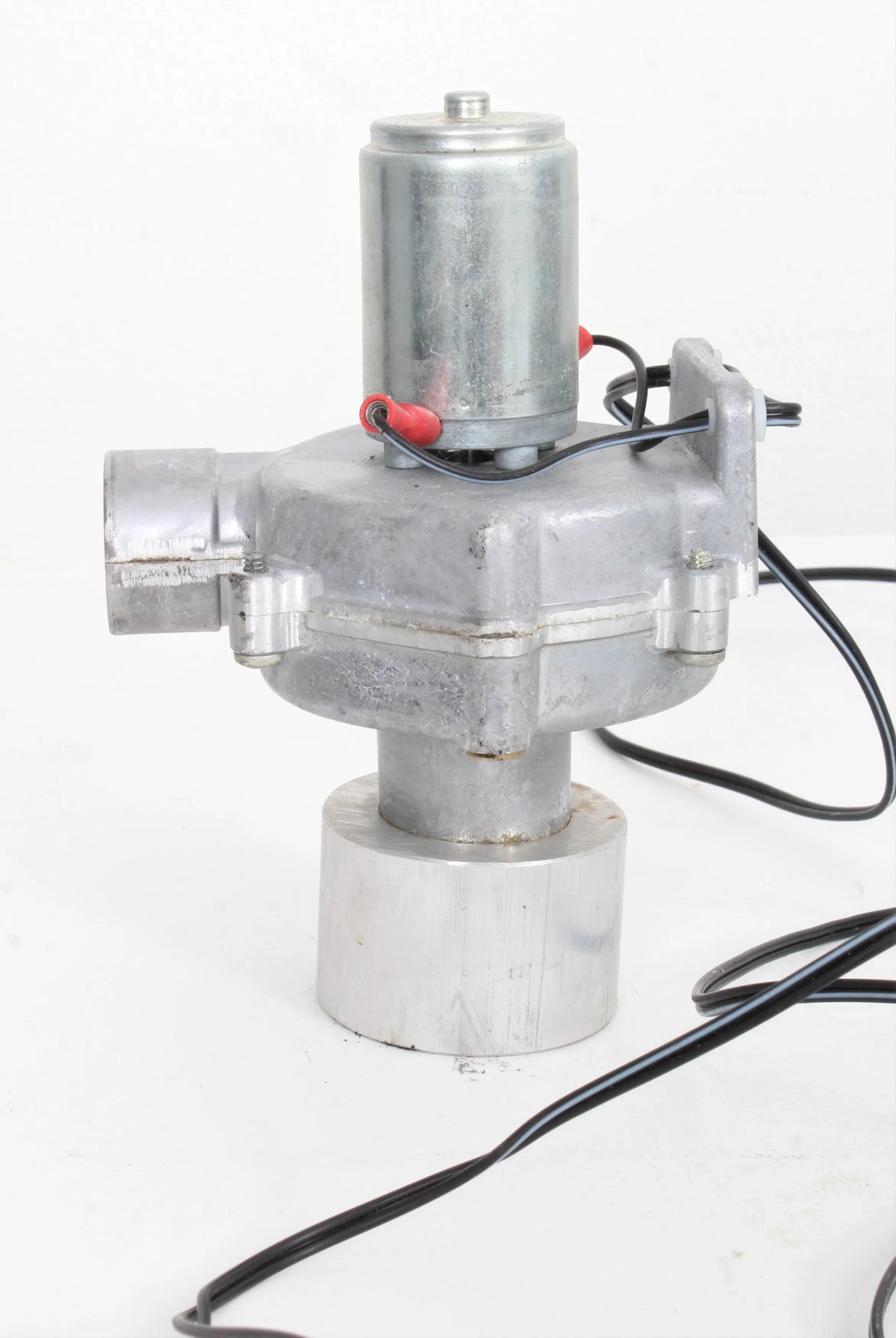 Steam raising blower