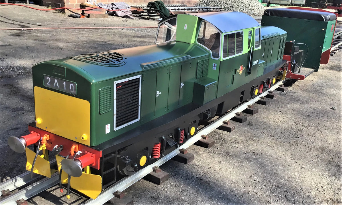 7 1/4 inch gauge Class 17 battery electric with driving truck