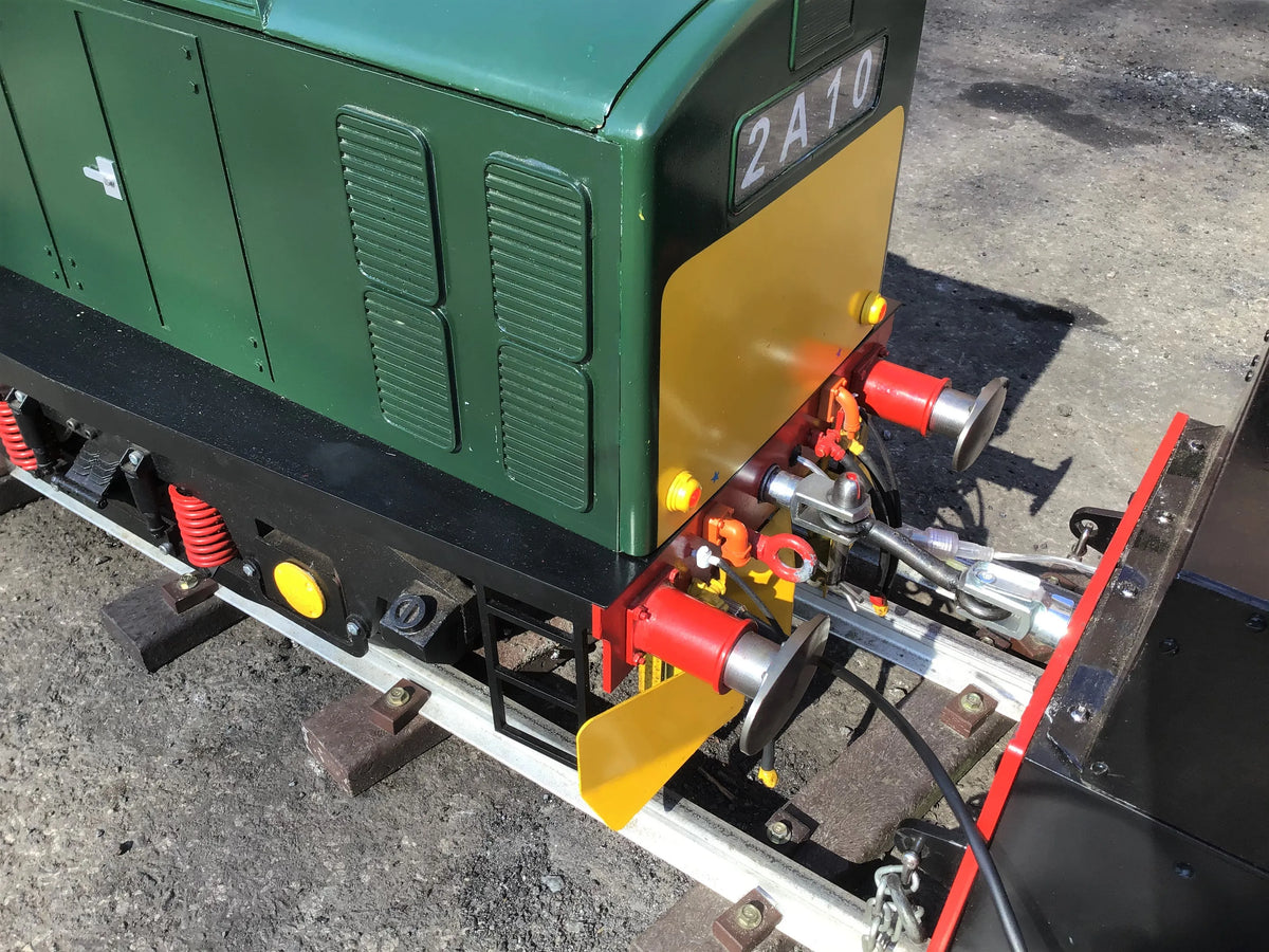 7 1/4 inch gauge Class 17 battery electric with driving truck