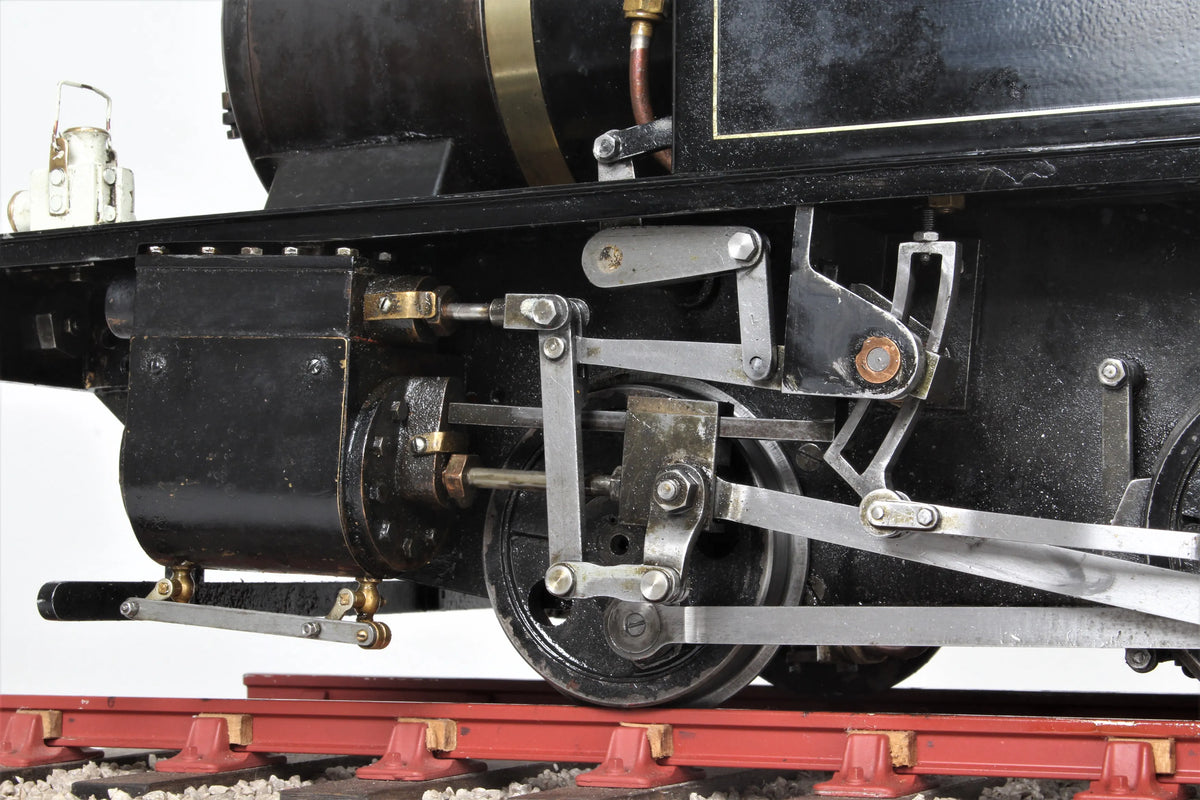 5 inch gauge "Tich" 0-4-0T with tender