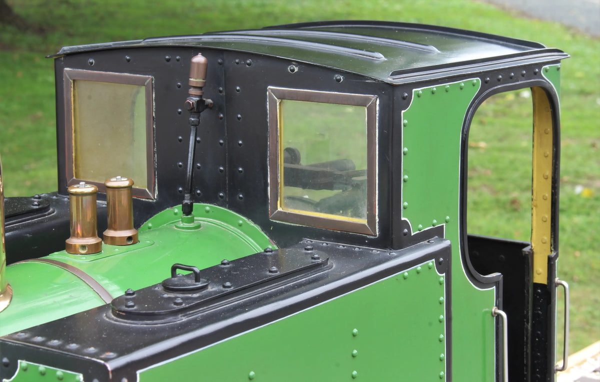 3 1/2 inch narrow gauge 0-6-0T with tipper truck tender