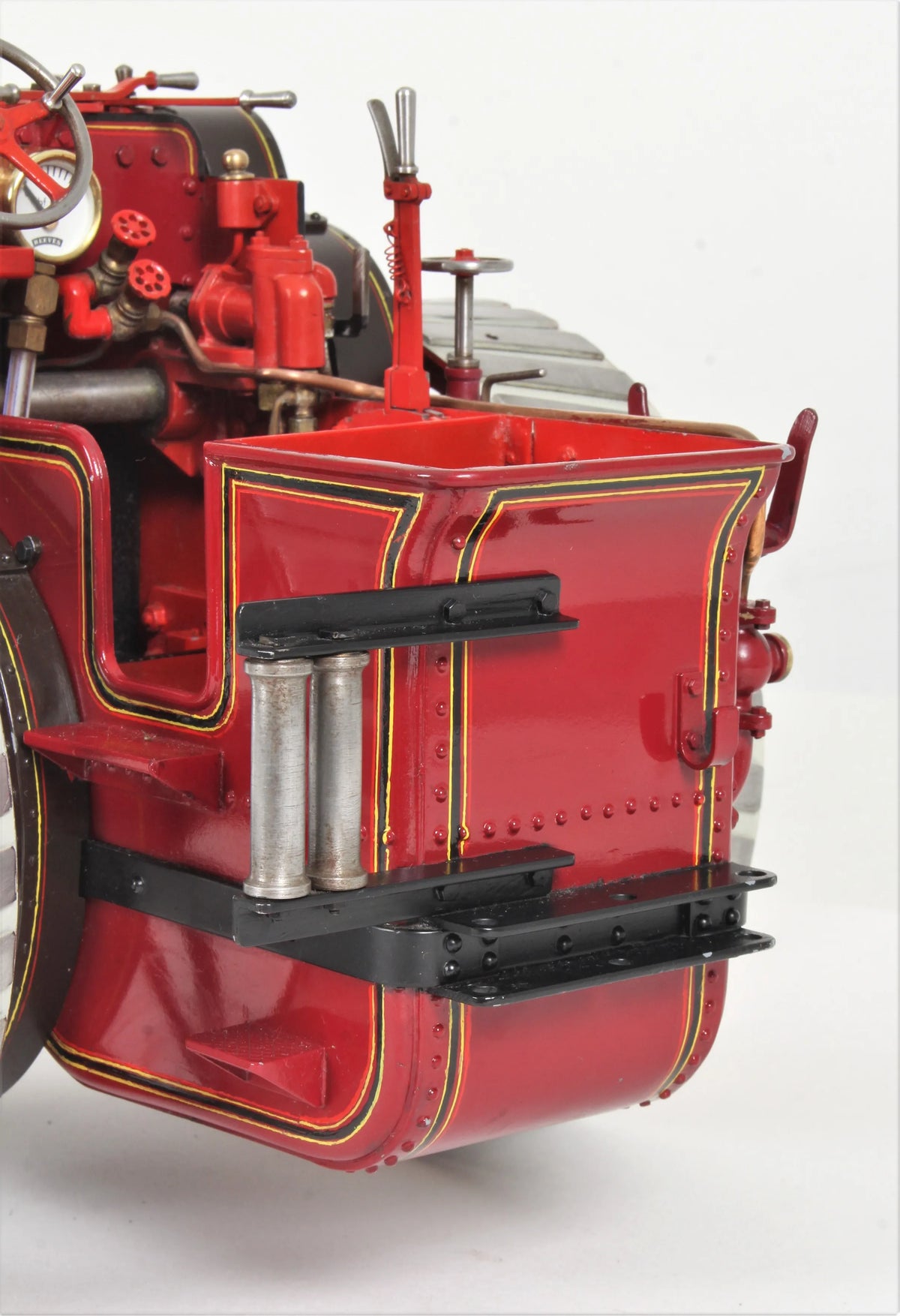 1 inch scale Allchin agricultural engine