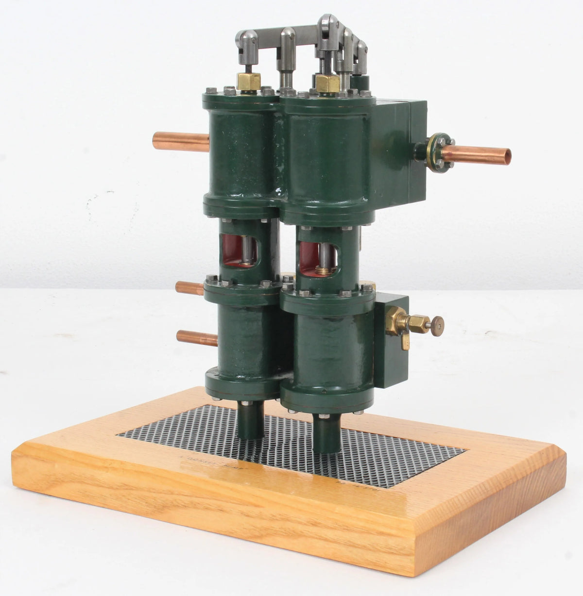 Duplex steam pump