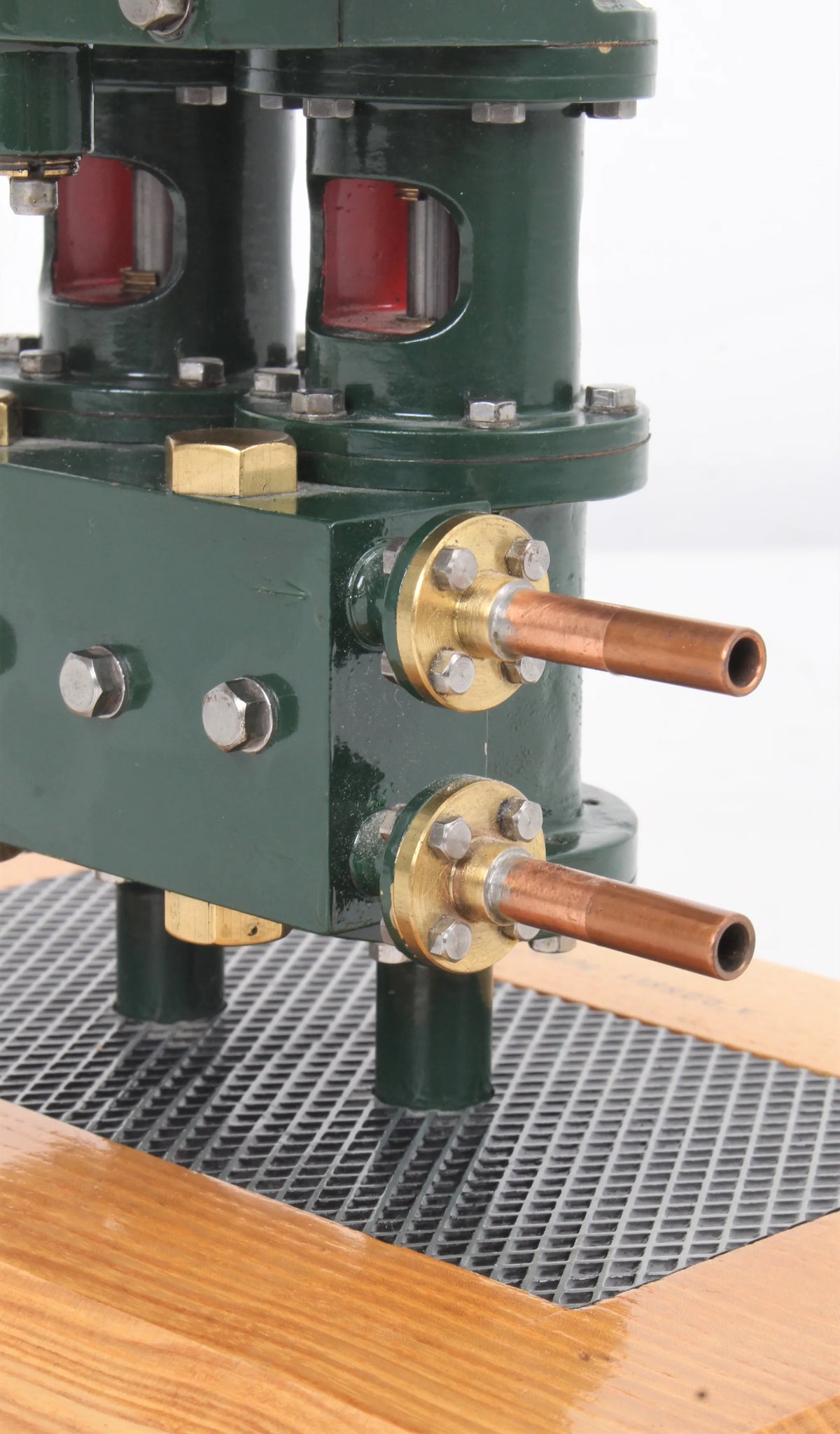 Duplex steam pump