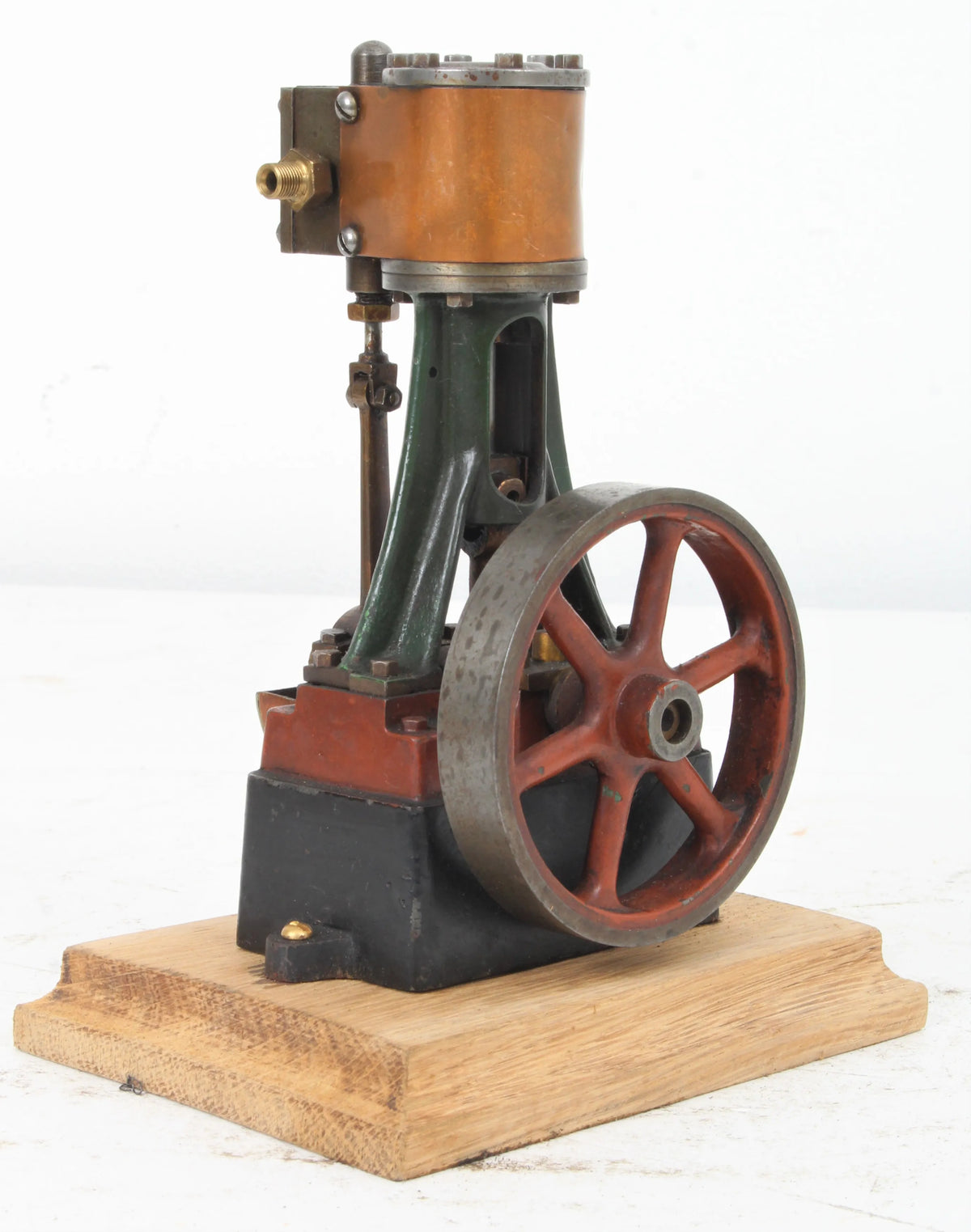 Stuart 10V vertical engine
