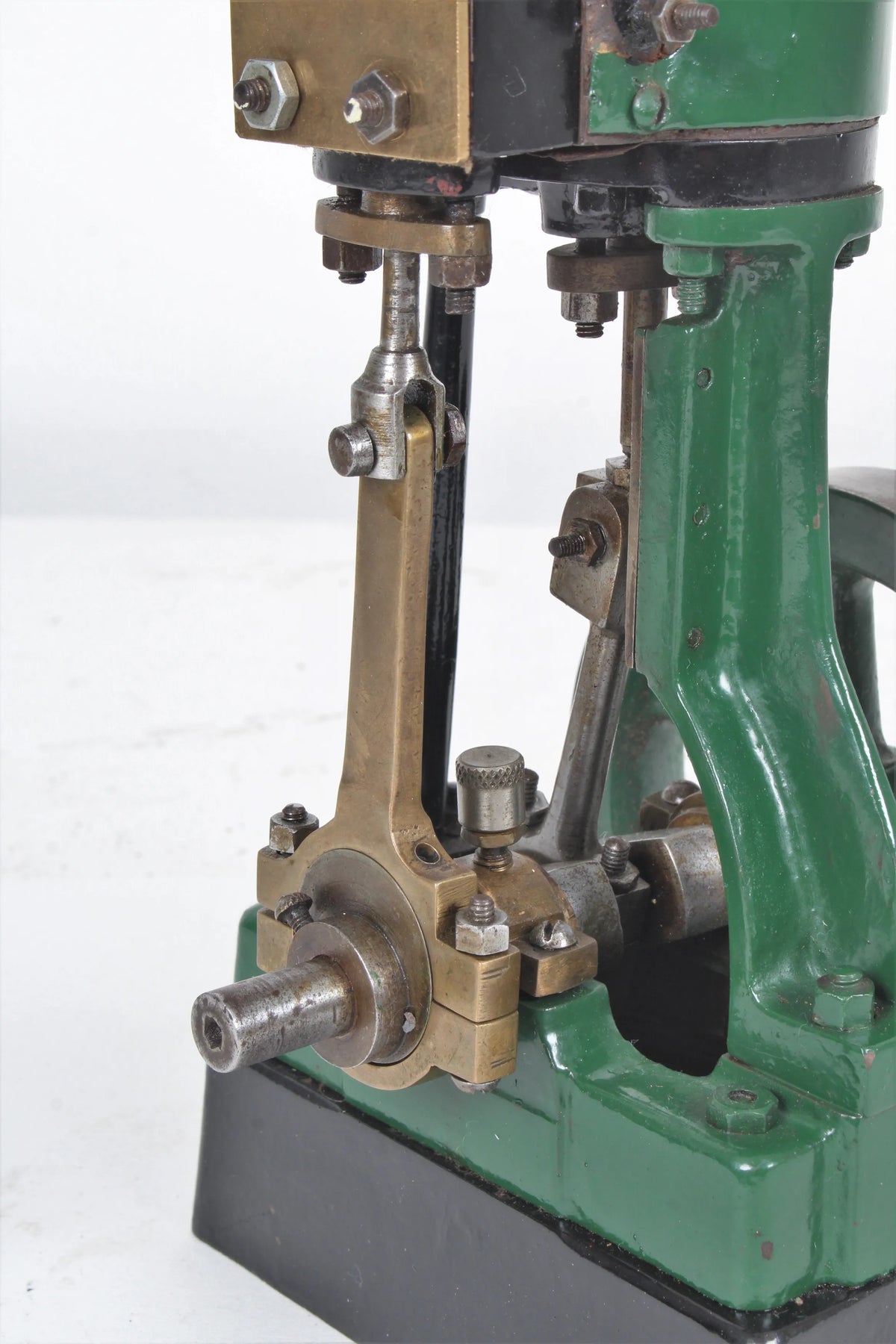 Stuart early vertical engine