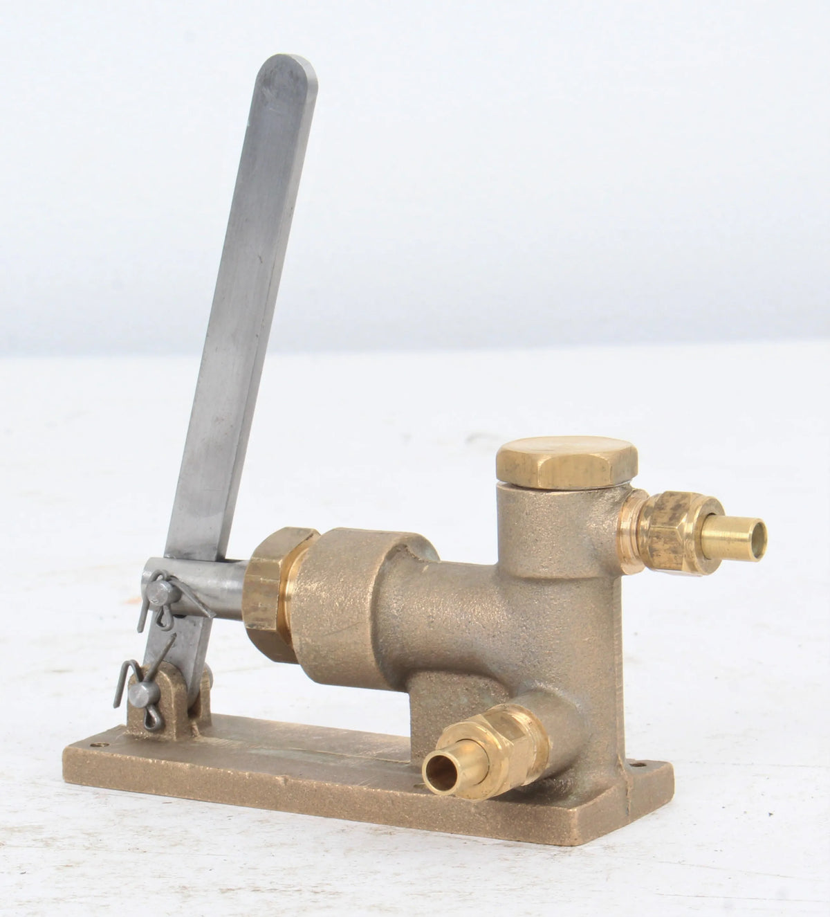 Boiler hand pump