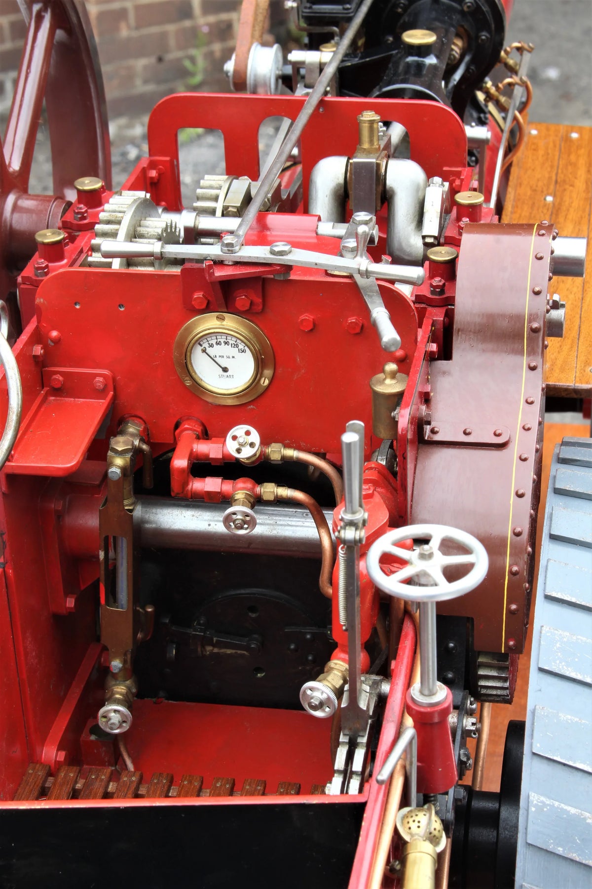 2 inch scale Allchin agricultural engine