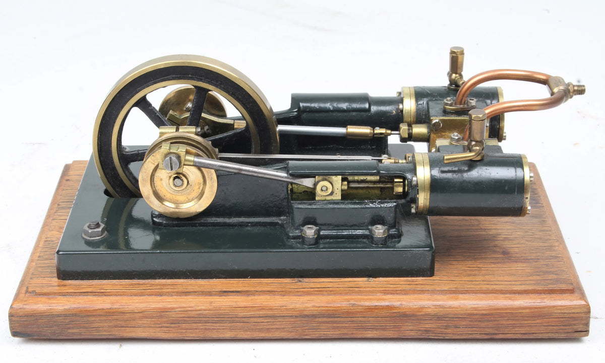Horizontal twin mill engine