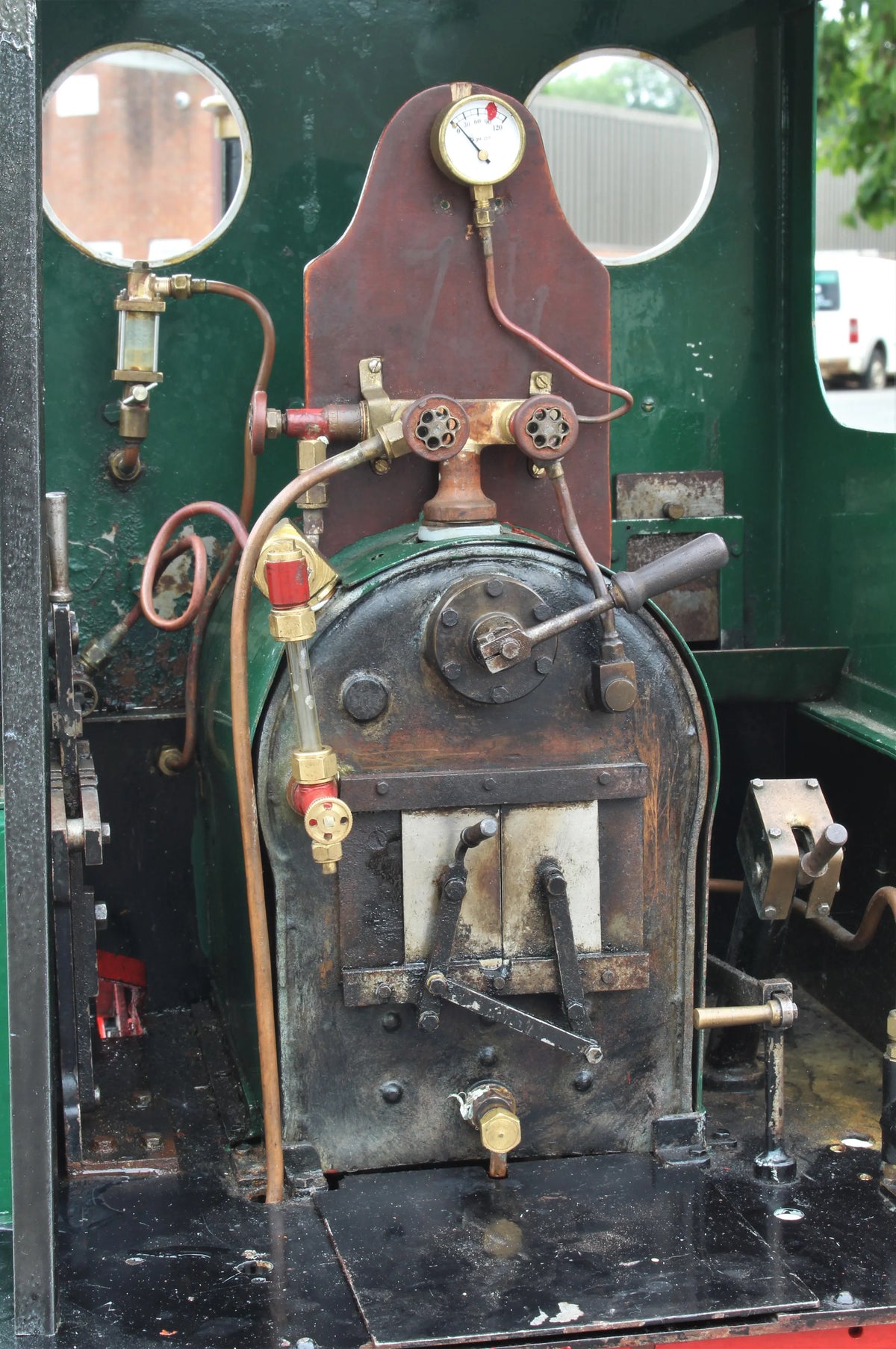 5 inch narrow gauge 0-4-2T "Idris"