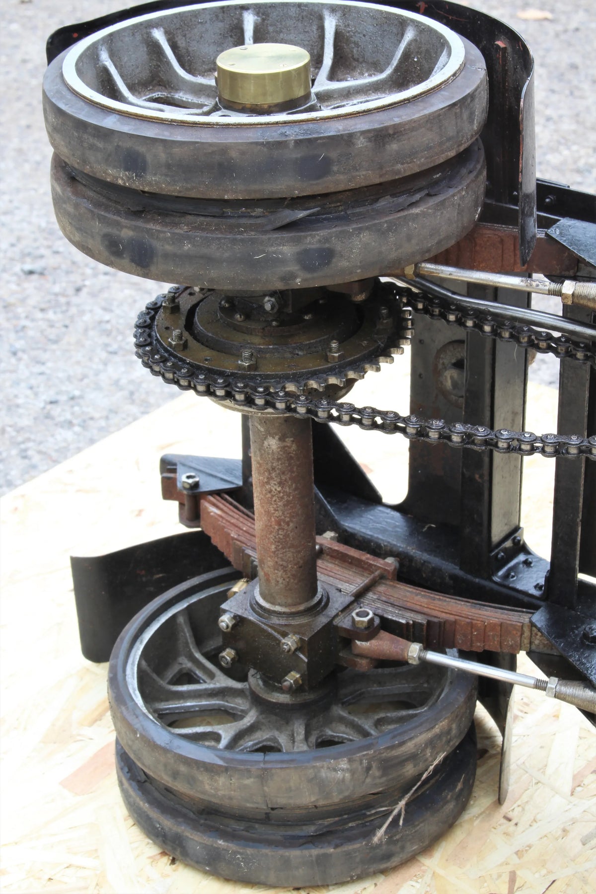 2 inch scale Clayton steam wagon with articulated trailer