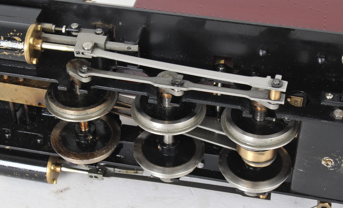 32/45mm gauge radio-controlled Accucraft "Wrekin"