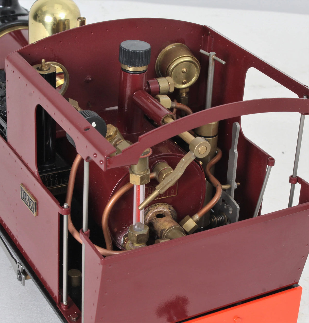 32/45mm gauge radio-controlled Accucraft "Wrekin"