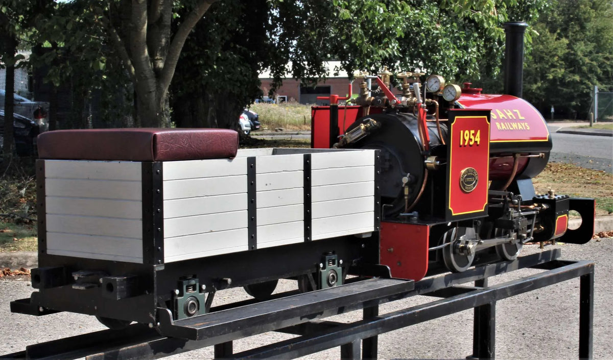 7 1/4 inch gauge Stafford 0-4-0ST, works number 1326, with driving truck