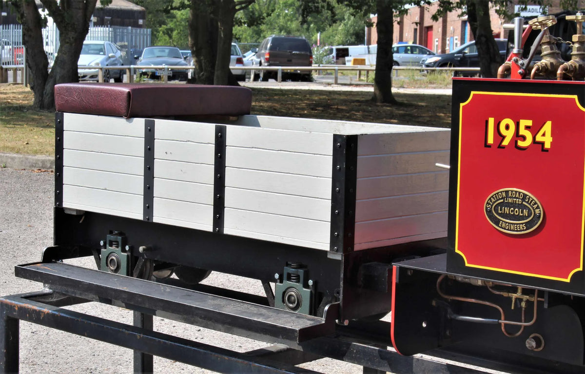 7 1/4 inch gauge Stafford 0-4-0ST, works number 1326, with driving truck