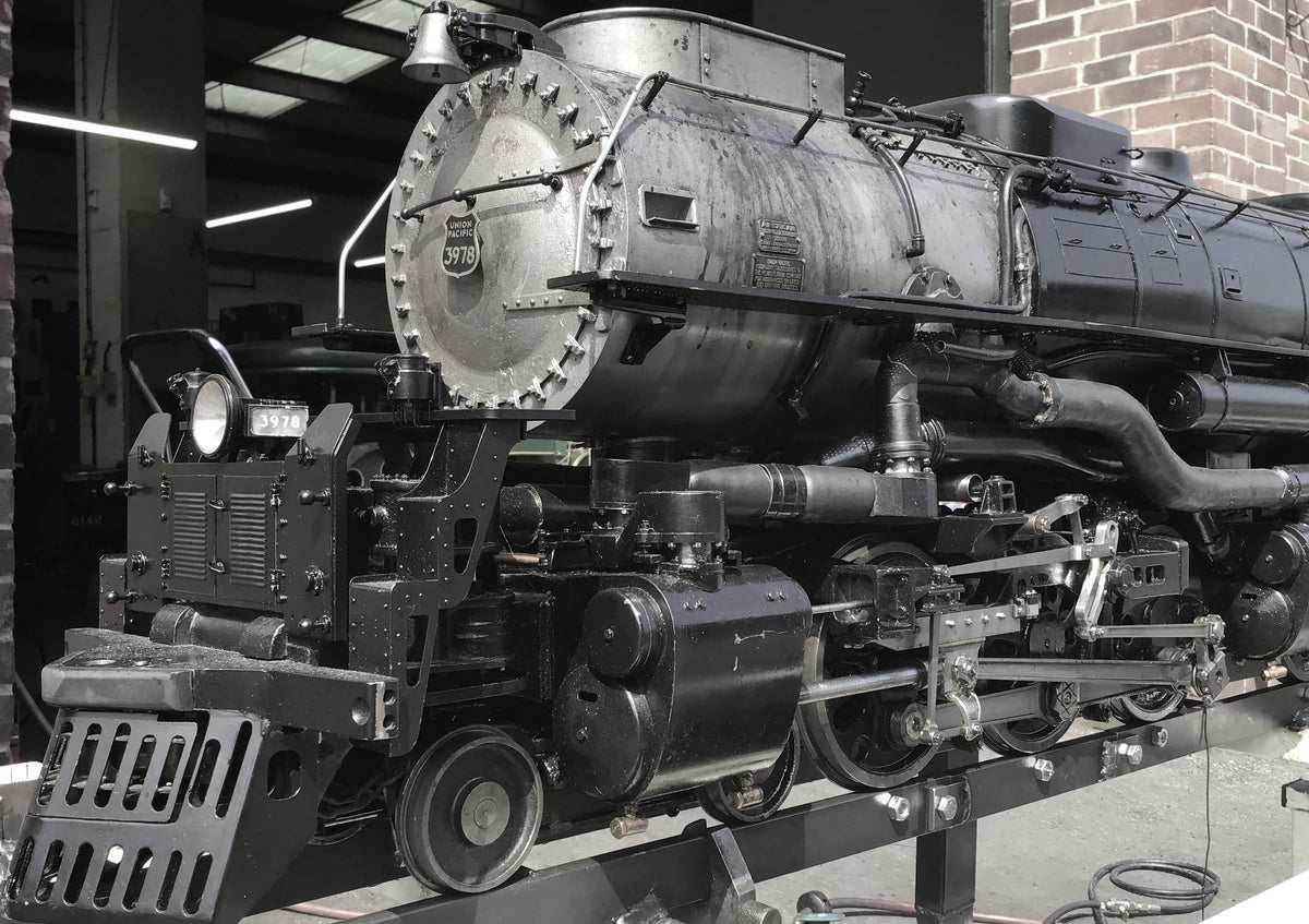 3 1/2 inch gauge Union Pacific "Challenger" 4-6-6-4
