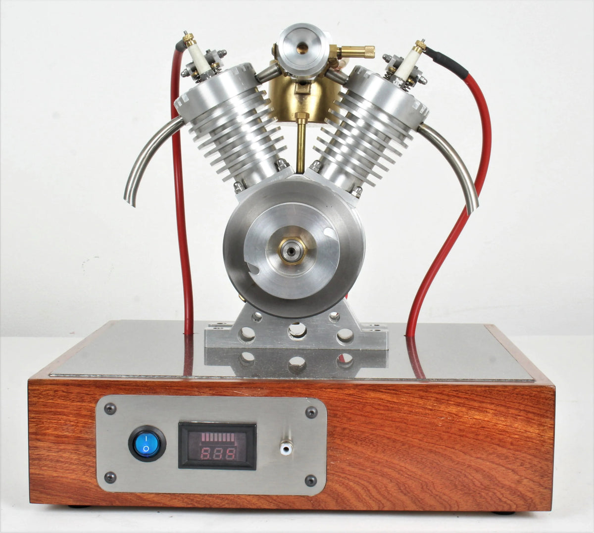 Freelance V-twin IC engine