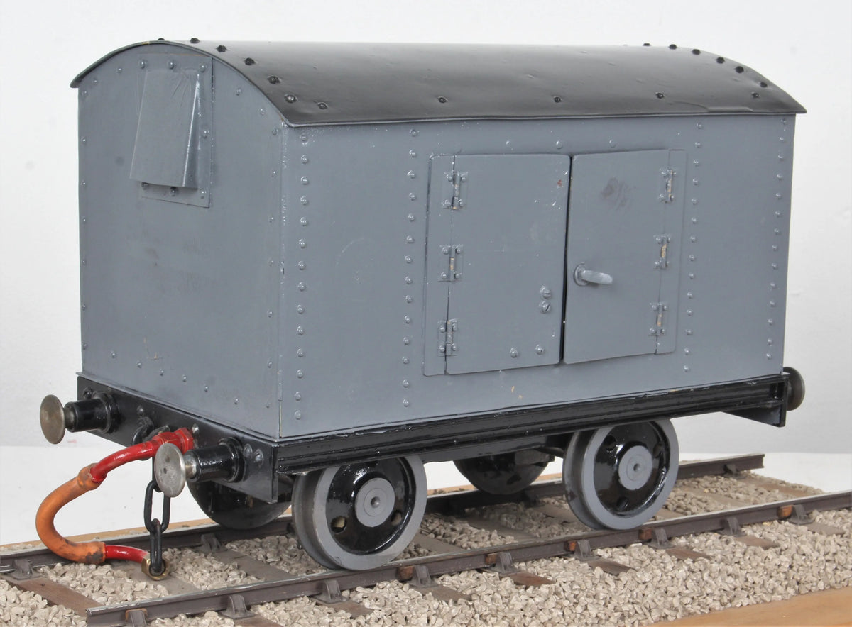 3 1/2 inch gauge box van