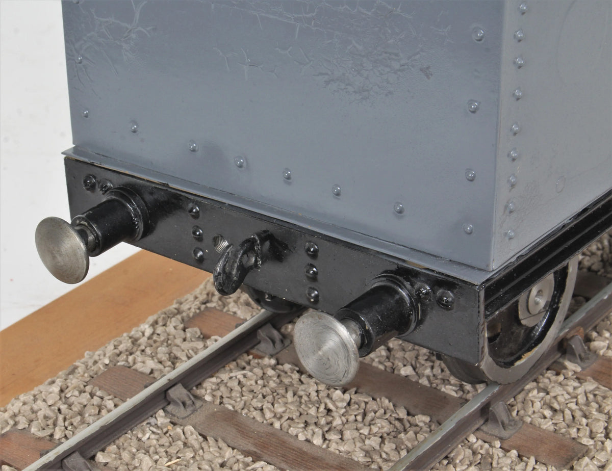3 1/2 inch gauge box van
