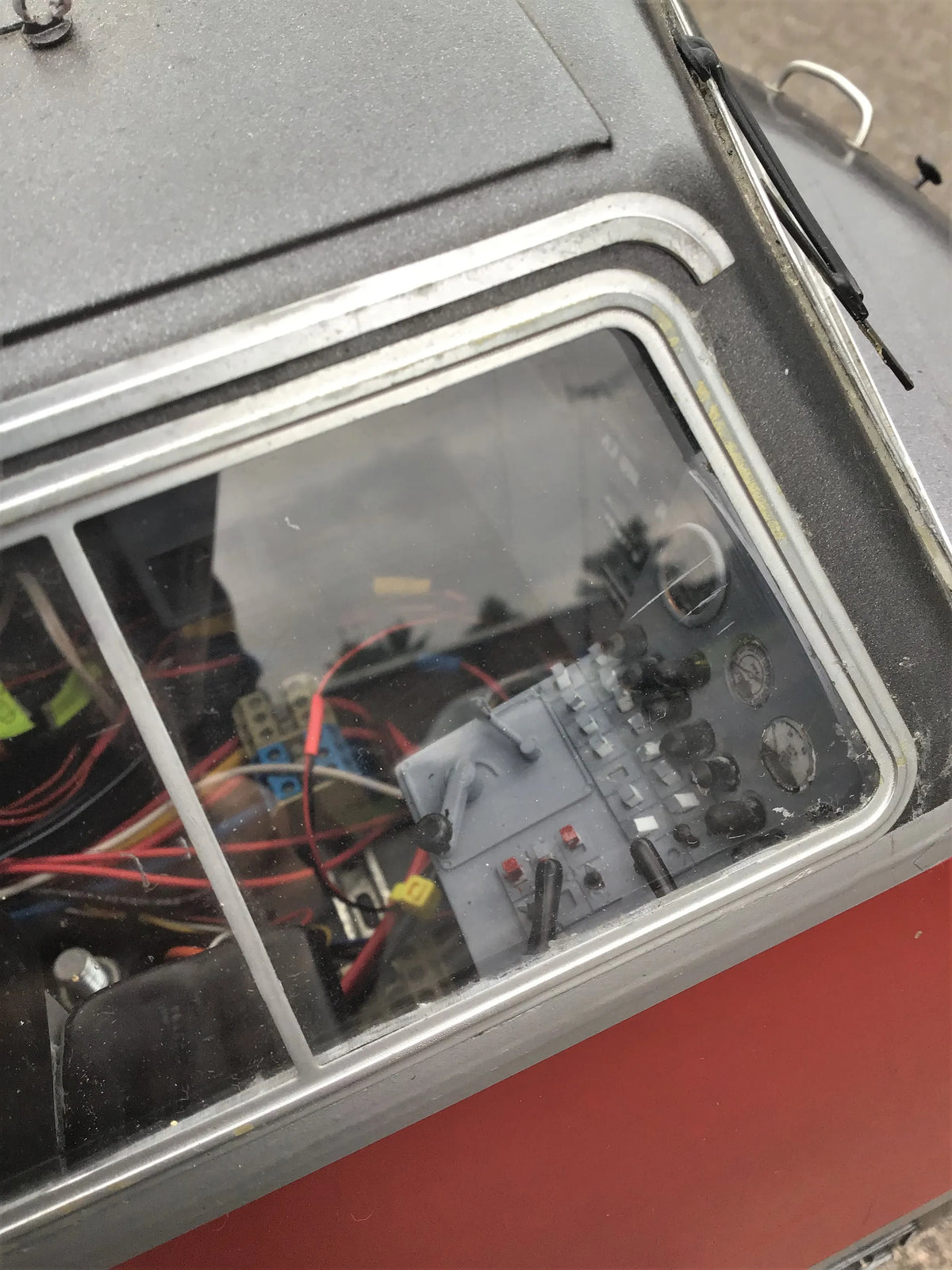5 inch gauge DB V200