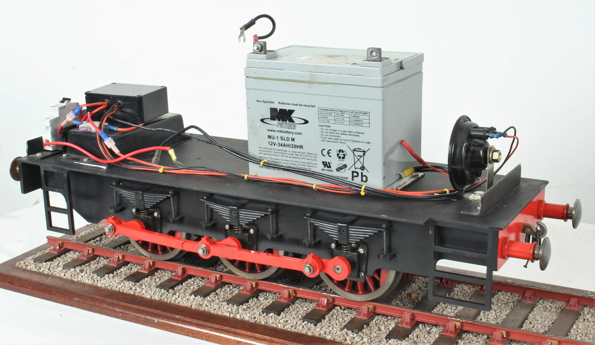 5 inch gauge Class 08 shunter
