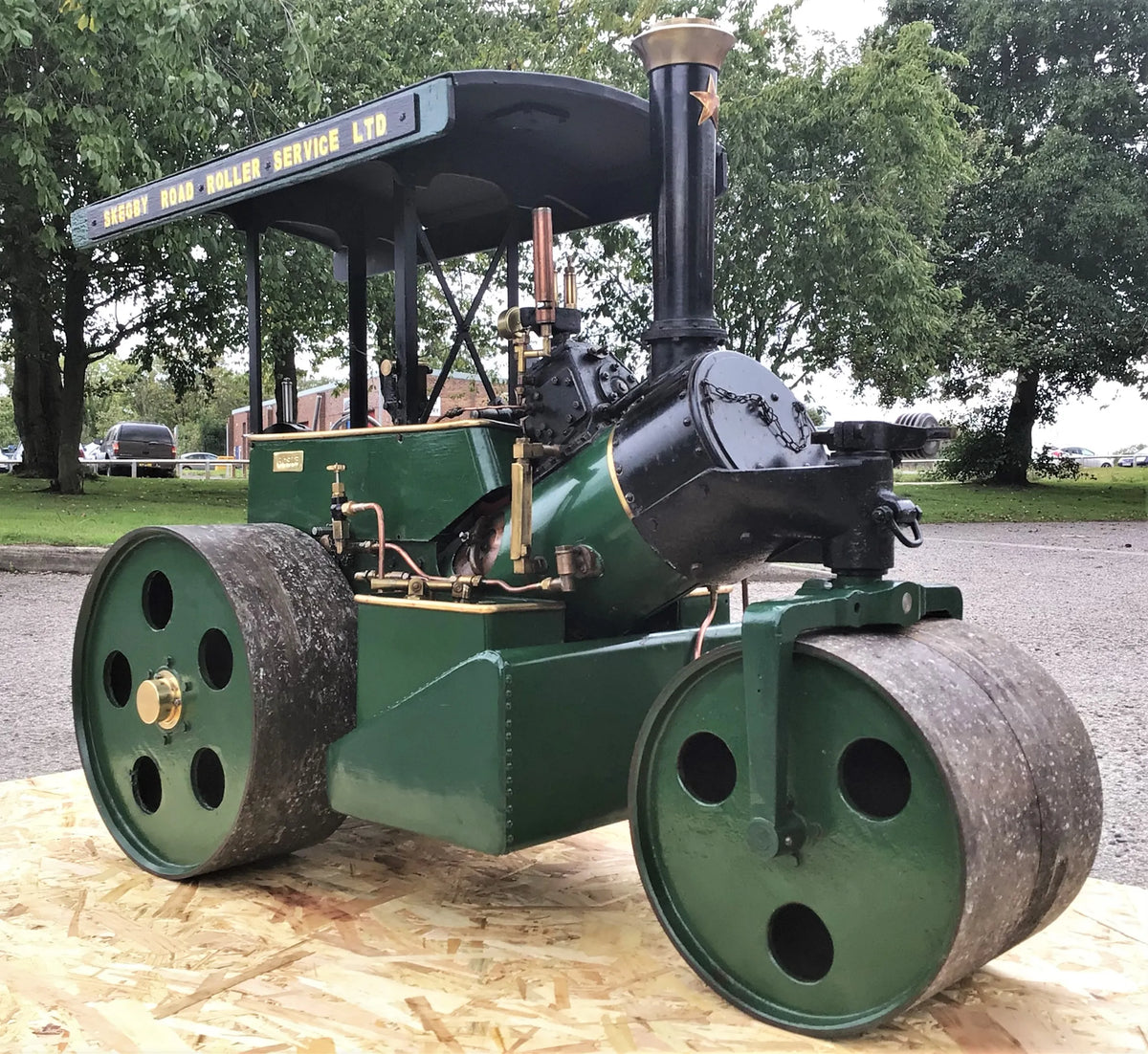 3 inch scale Wallis & Steevens "Simplicity" steam roller