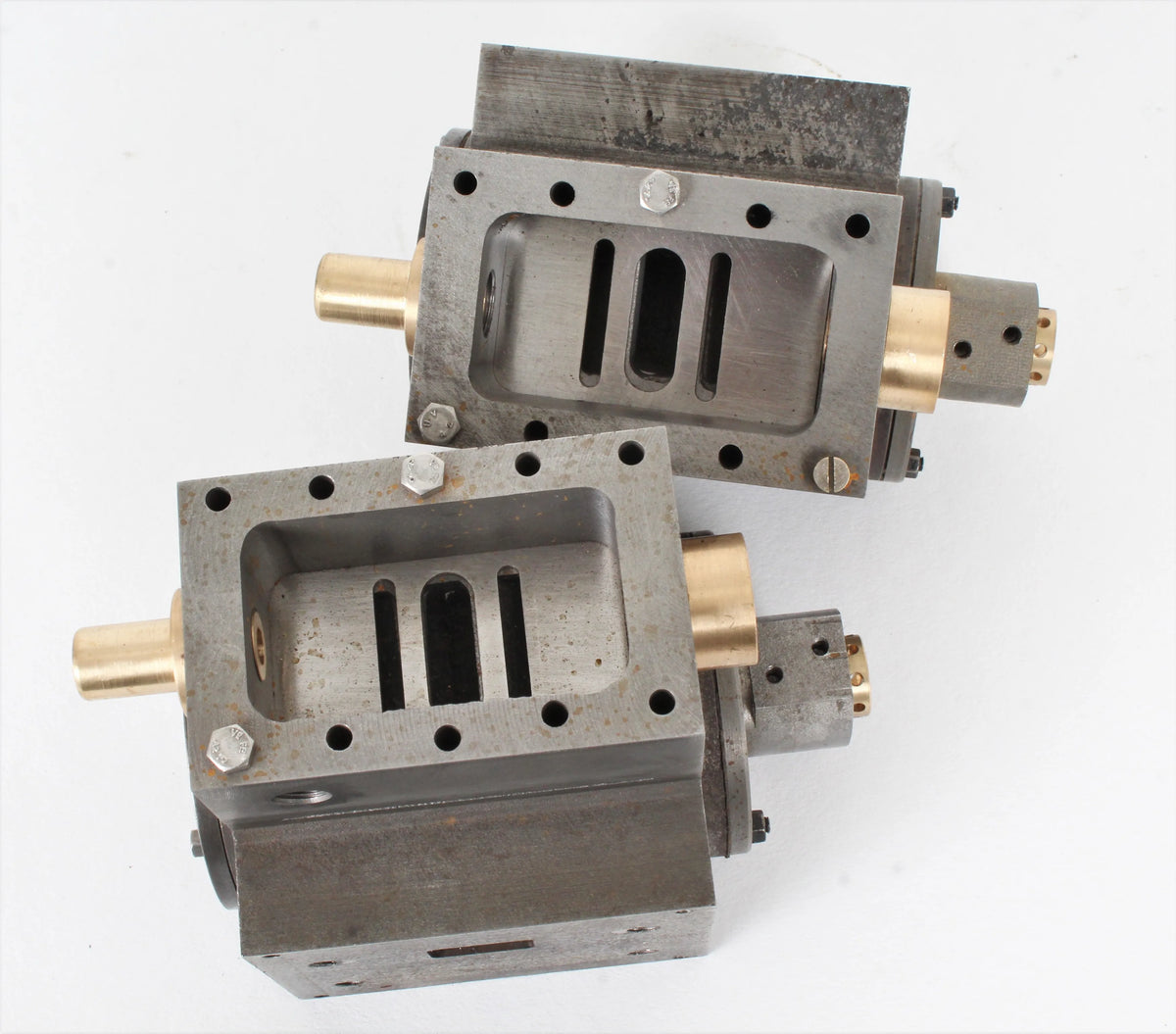 Pair of machined 5 inch gauge slide valve cylinders