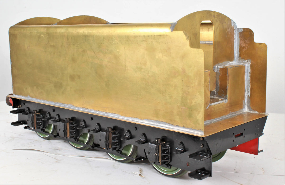 5 inch gauge LNER A1 Pacific "Madge Wildfire"