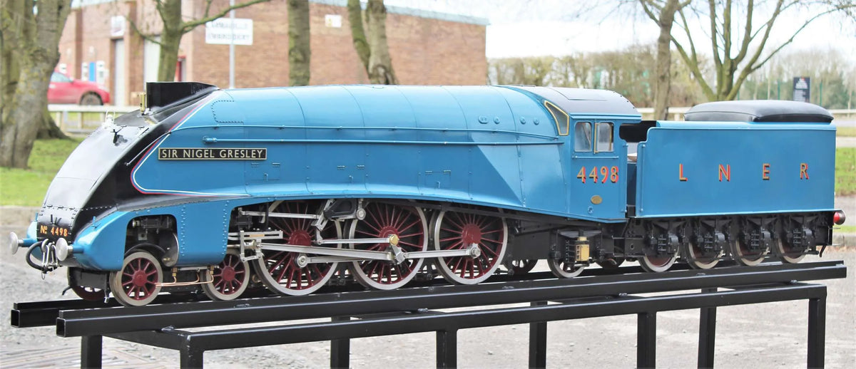 7 1/4 inch gauge LNER A4 "Sir Nigel Gresley"