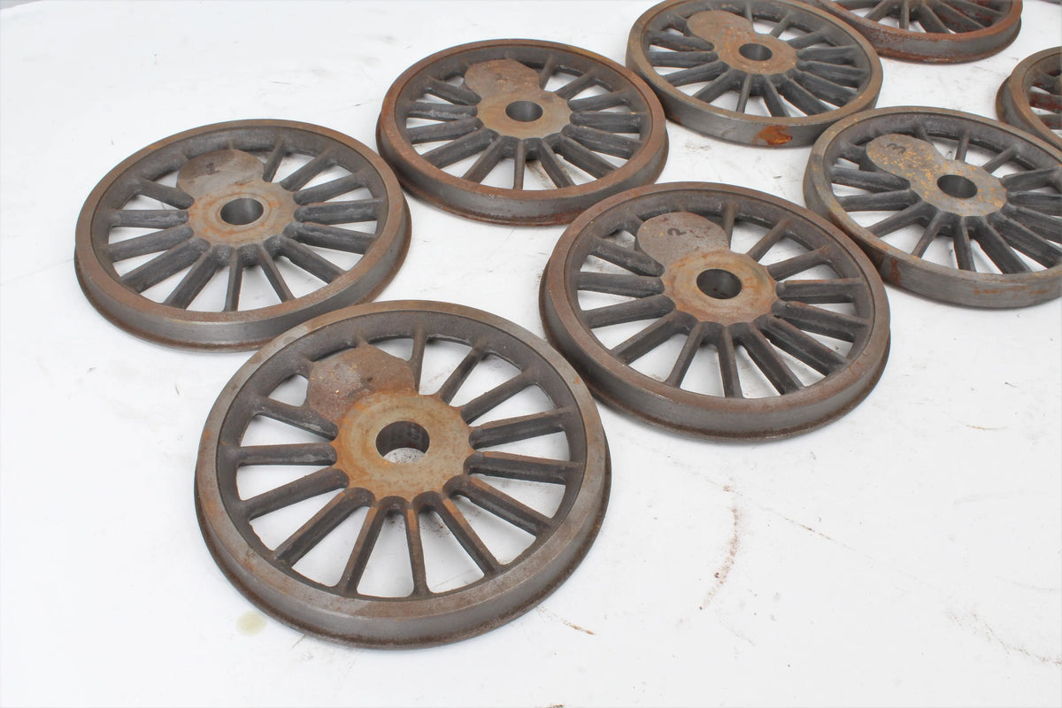7 1/4 inch gauge BR 2-10-0 9F chassis, wheels & cylinders