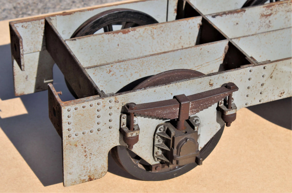 7 1/4 inch gauge six-wheeled tender chassis