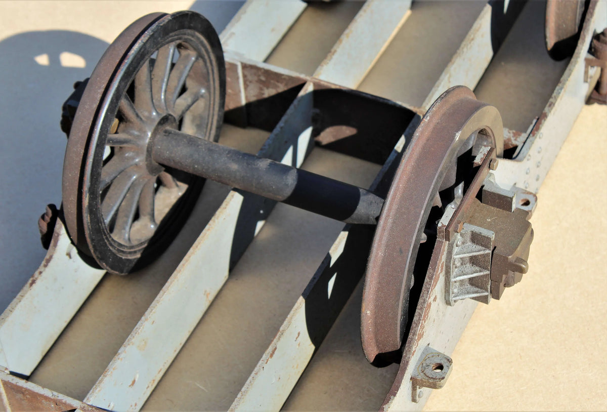 7 1/4 inch gauge six-wheeled tender chassis