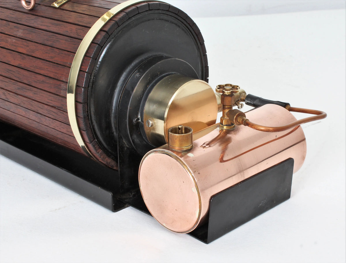 Gas-fired marine steam plant with reversing twin engine