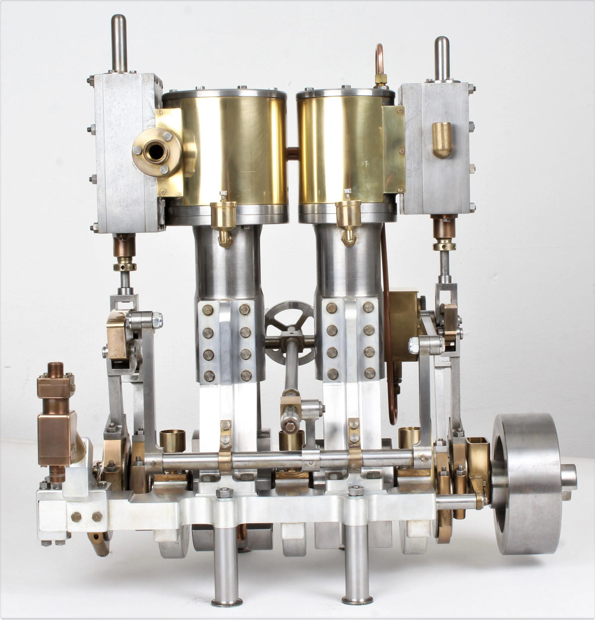 Vertical compound engine with reversing gear