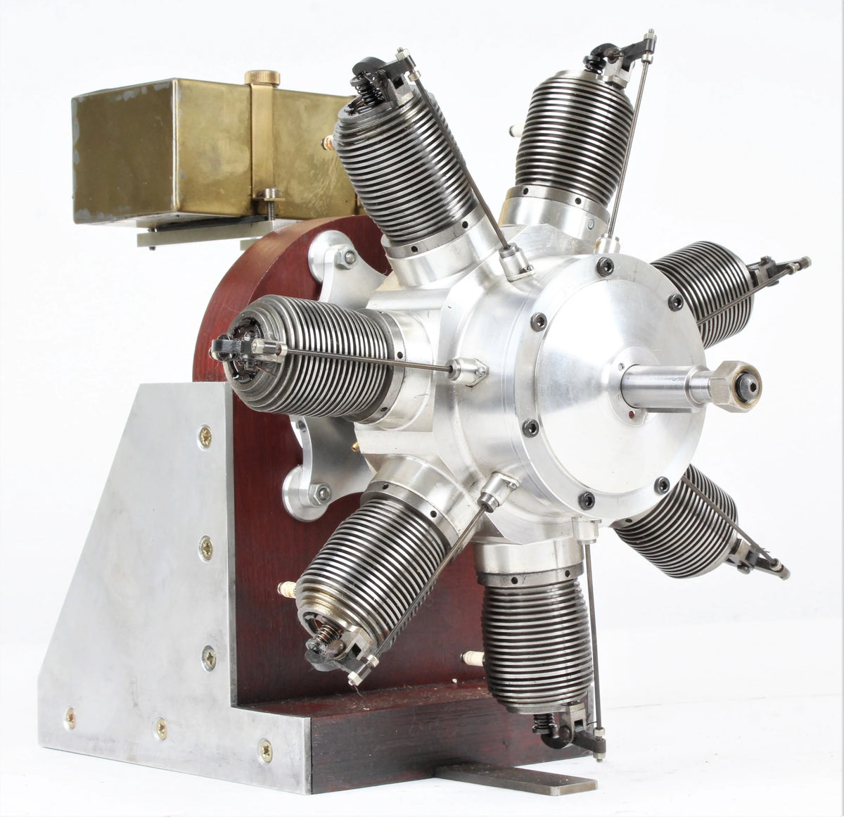 Seven cylinder Monosoupape rotary engine