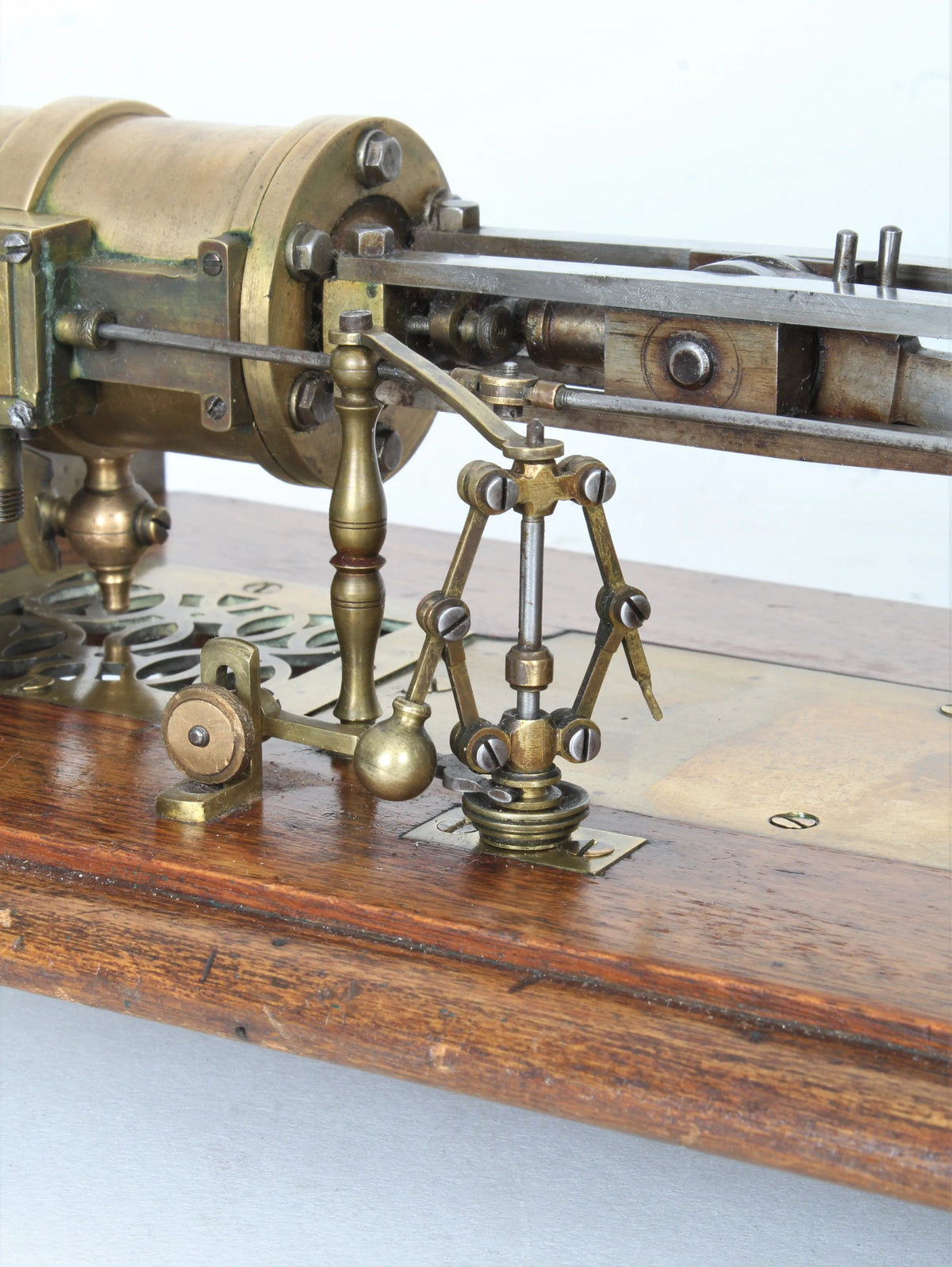 Vintage horizontal mill engine
