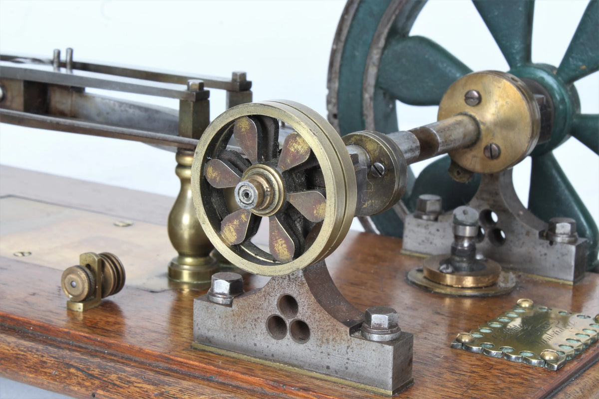 Vintage horizontal mill engine