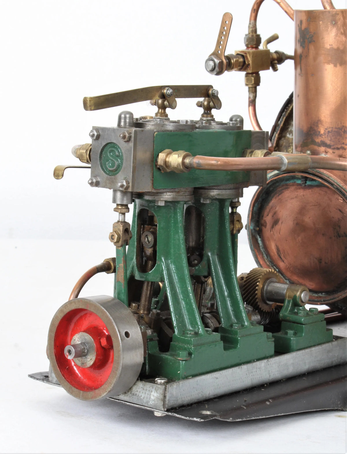 Marine plant with Stuart Double Ten & pump