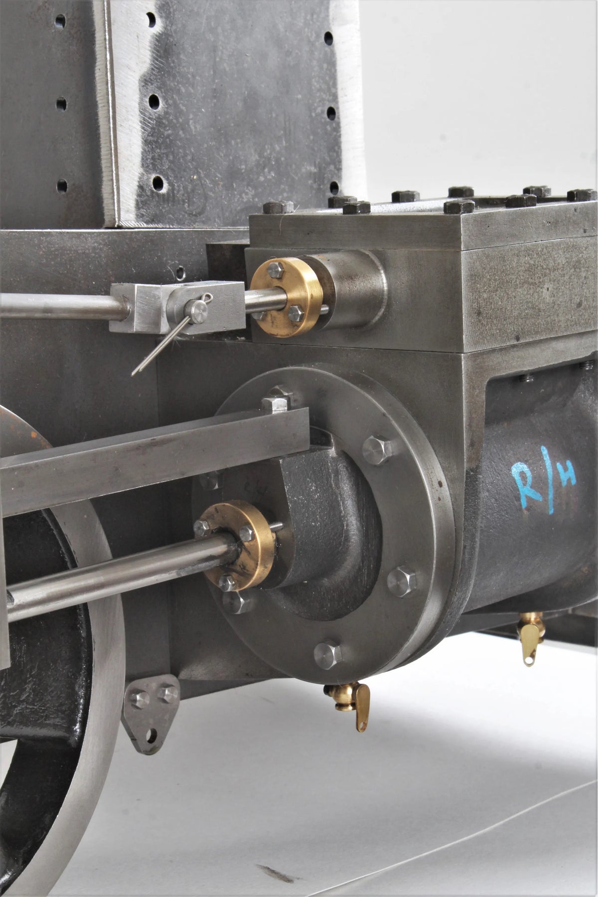 7 1/4 inch gauge "Sweet William" 0-4-2ST with commercial boiler