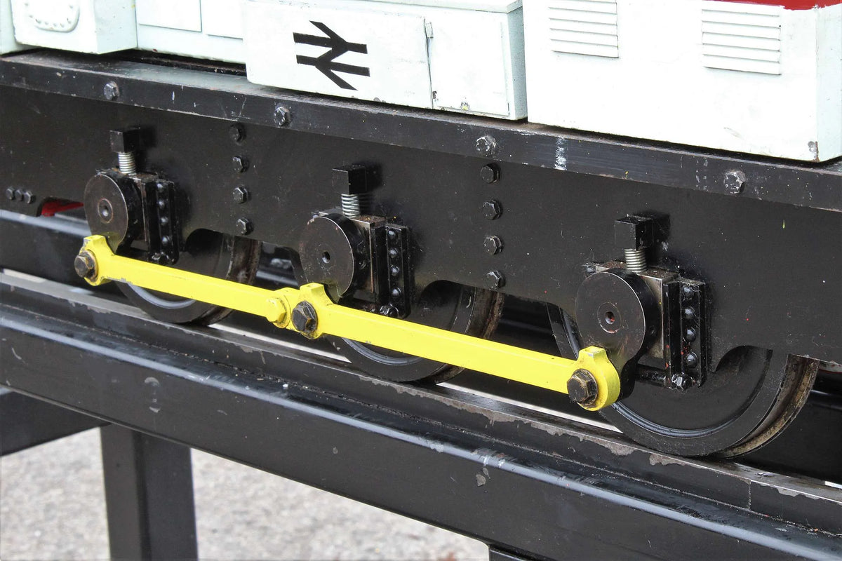 5 inch gauge Class 08 battery electric