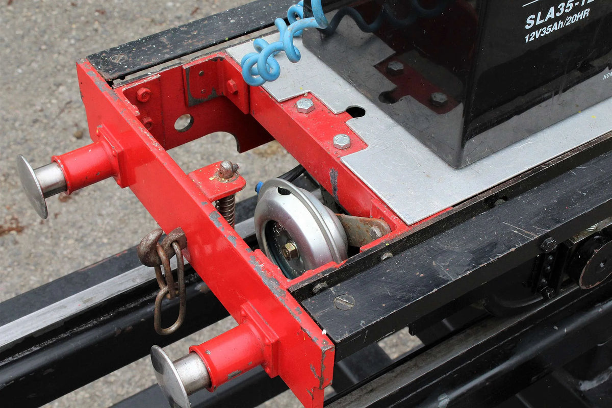 5 inch gauge Class 08 battery electric